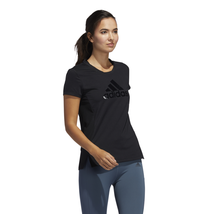 koszulka adidas Glam On Badge of Sport Logo Tee FT3067