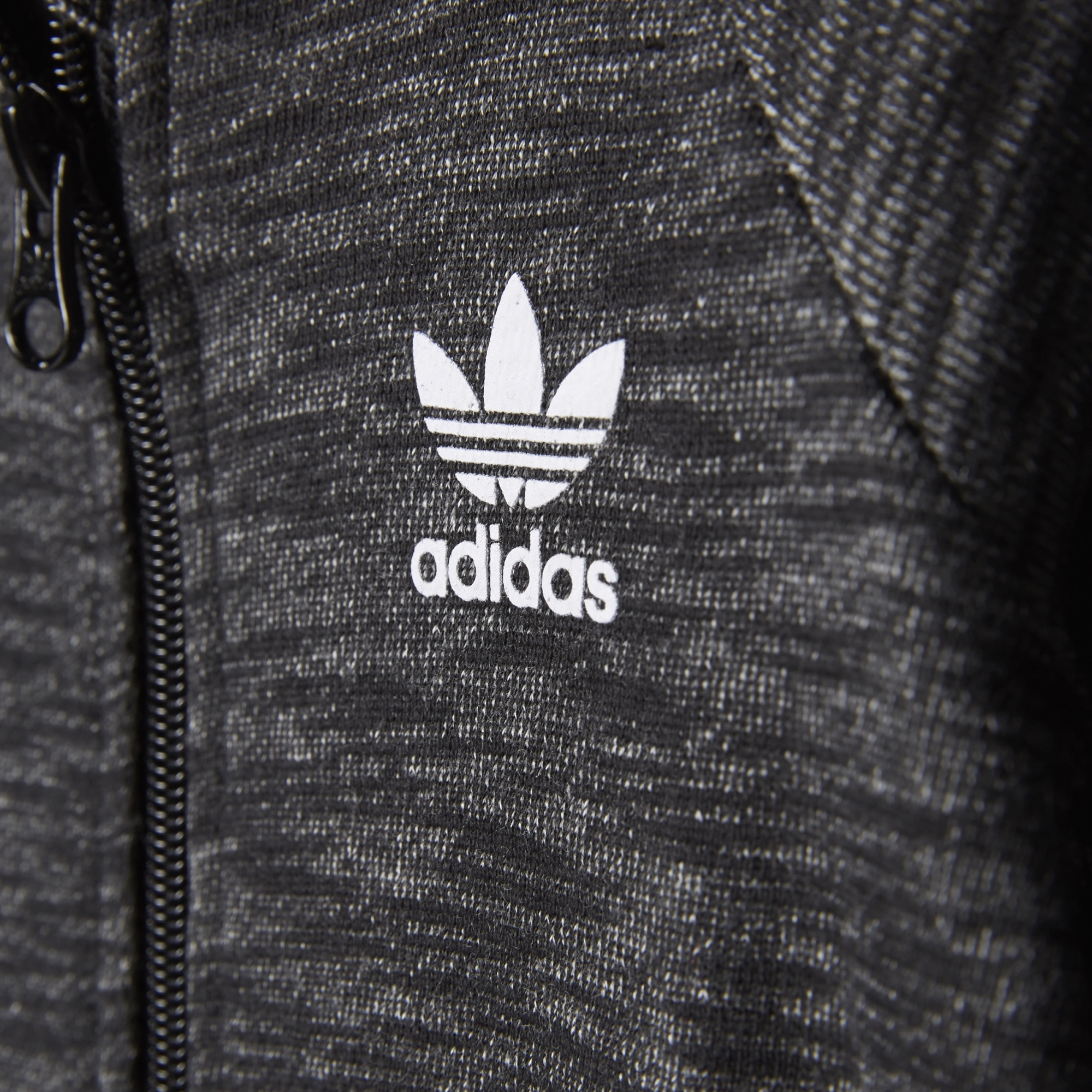 dres dziecięcy adidas SST Track Suit BQ4271