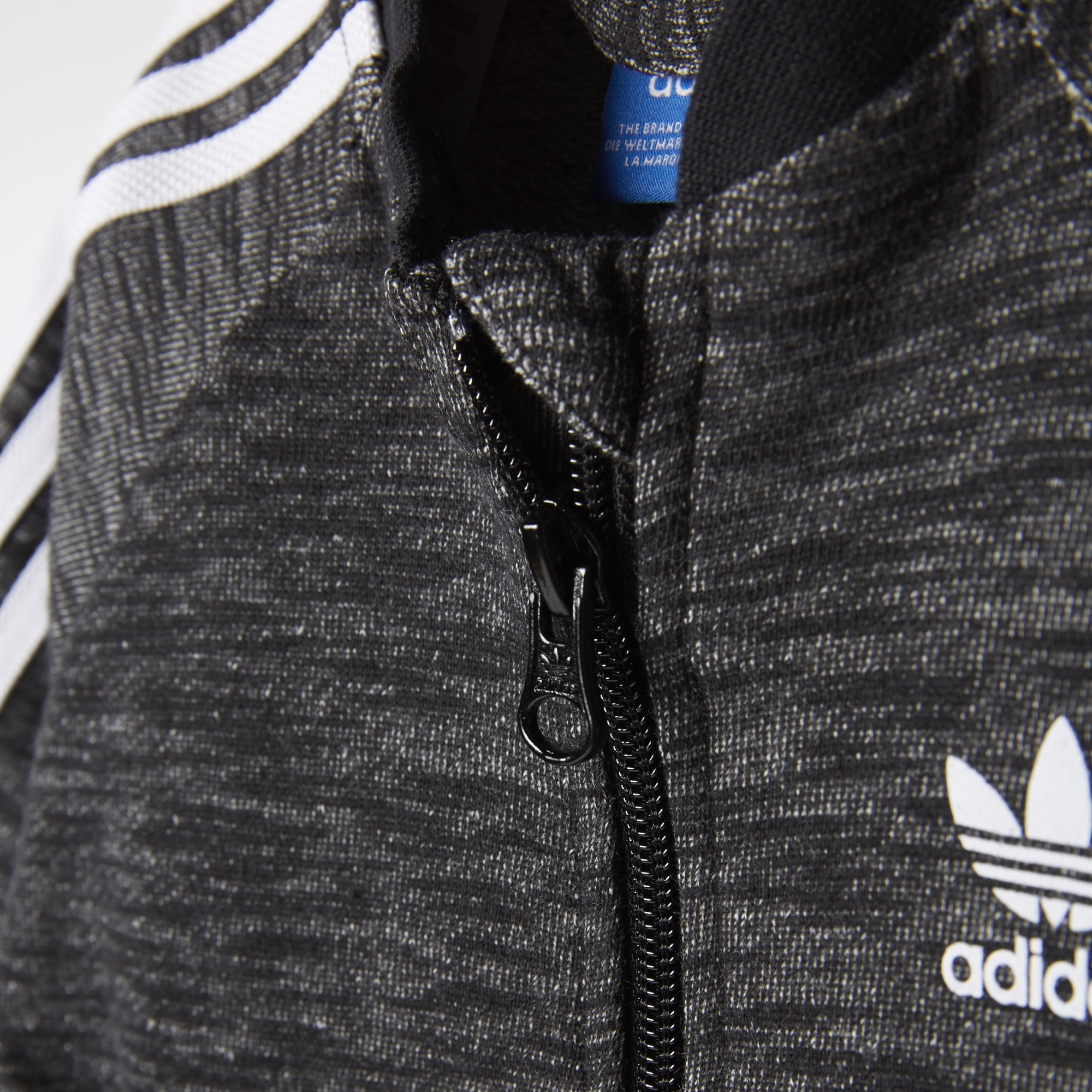 dres dziecięcy adidas SST Track Suit BQ4271